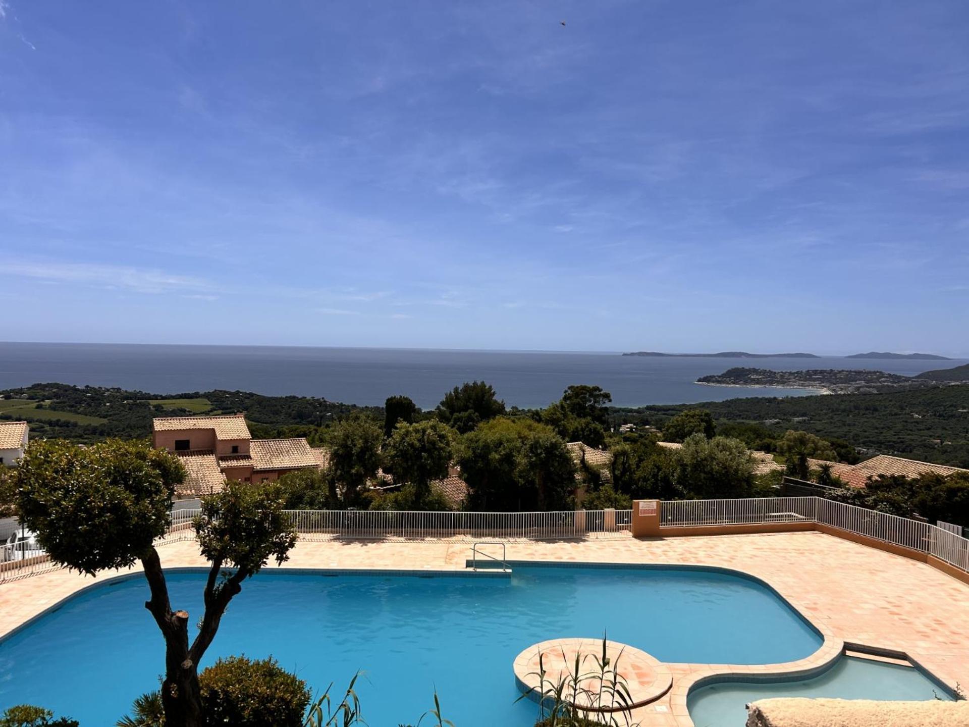 Studio Pool House Vue Mer Panoramique Amazing Sea View Wifi Linge Linen Inclut Aircondition 라크루아발메르 외부 사진